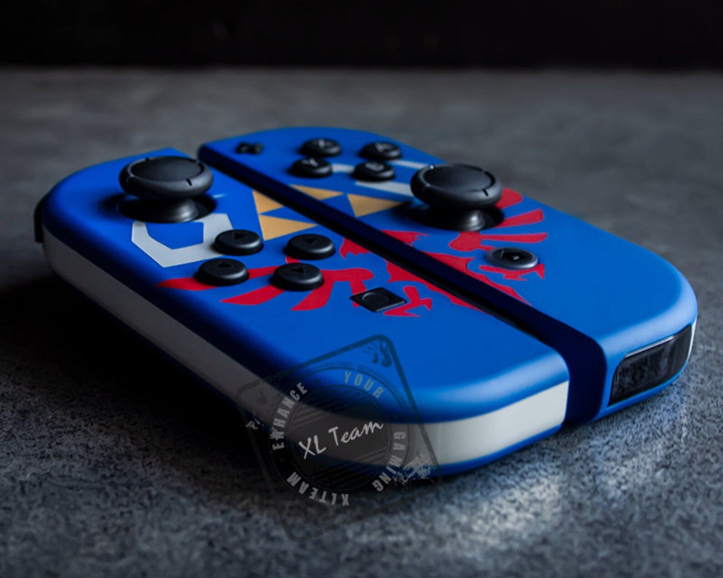 Custom The Legend of Zelda Hylian Shield Themed Nintendo Switch Joy-Con JoyCon Controllers